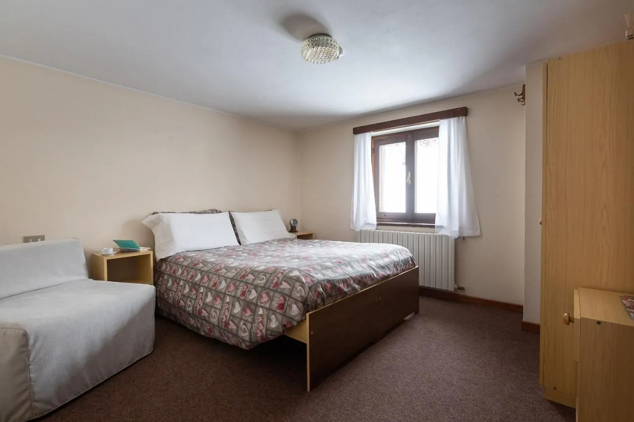 Hotel Meuble Adler - Rooms & Mountain Apartments Santa Caterina Valfurva