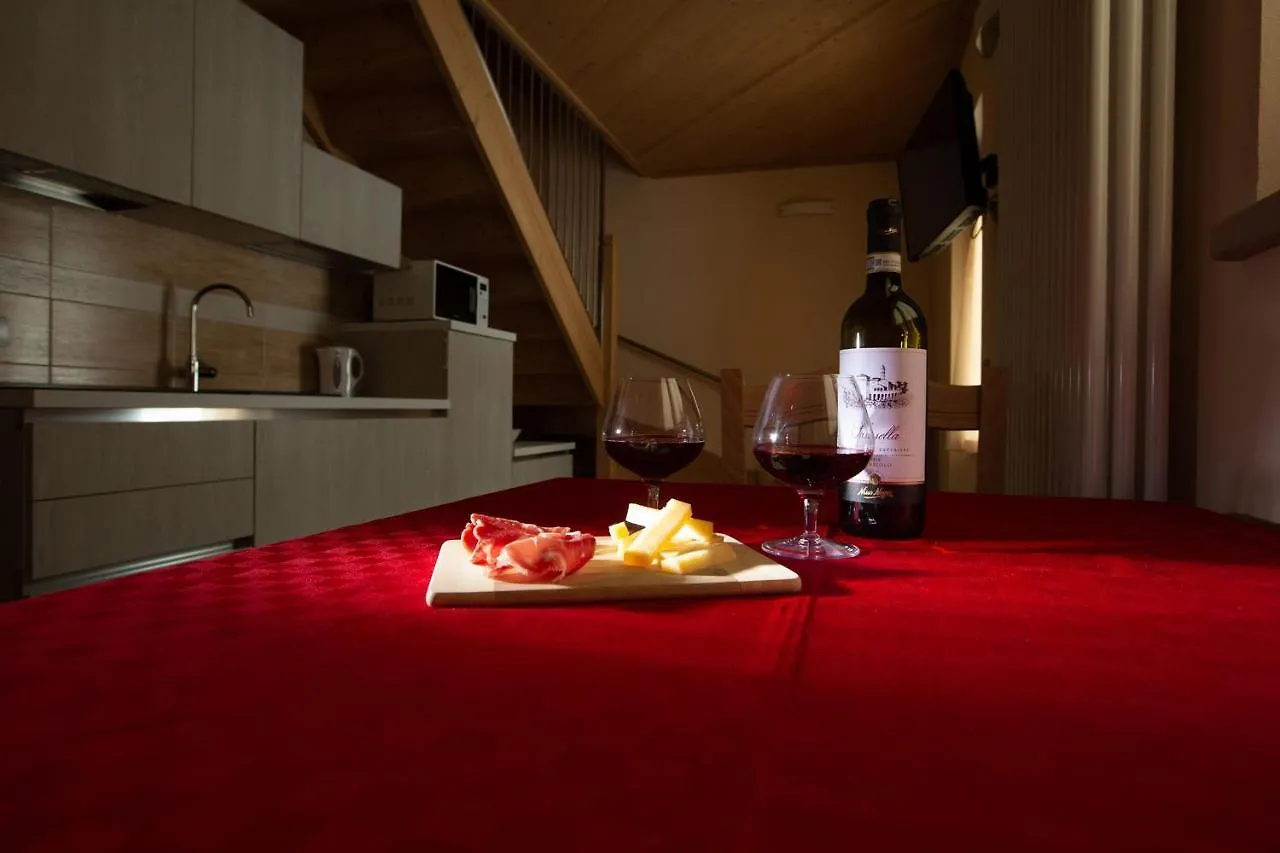Hotel Meuble Adler - Rooms & Mountain Apartments Aparthotel