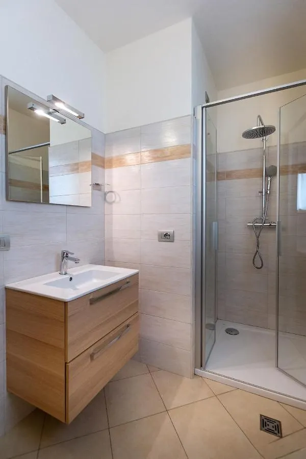 Aparthotel Hotel Meuble Adler - Rooms & Mountain Apartments