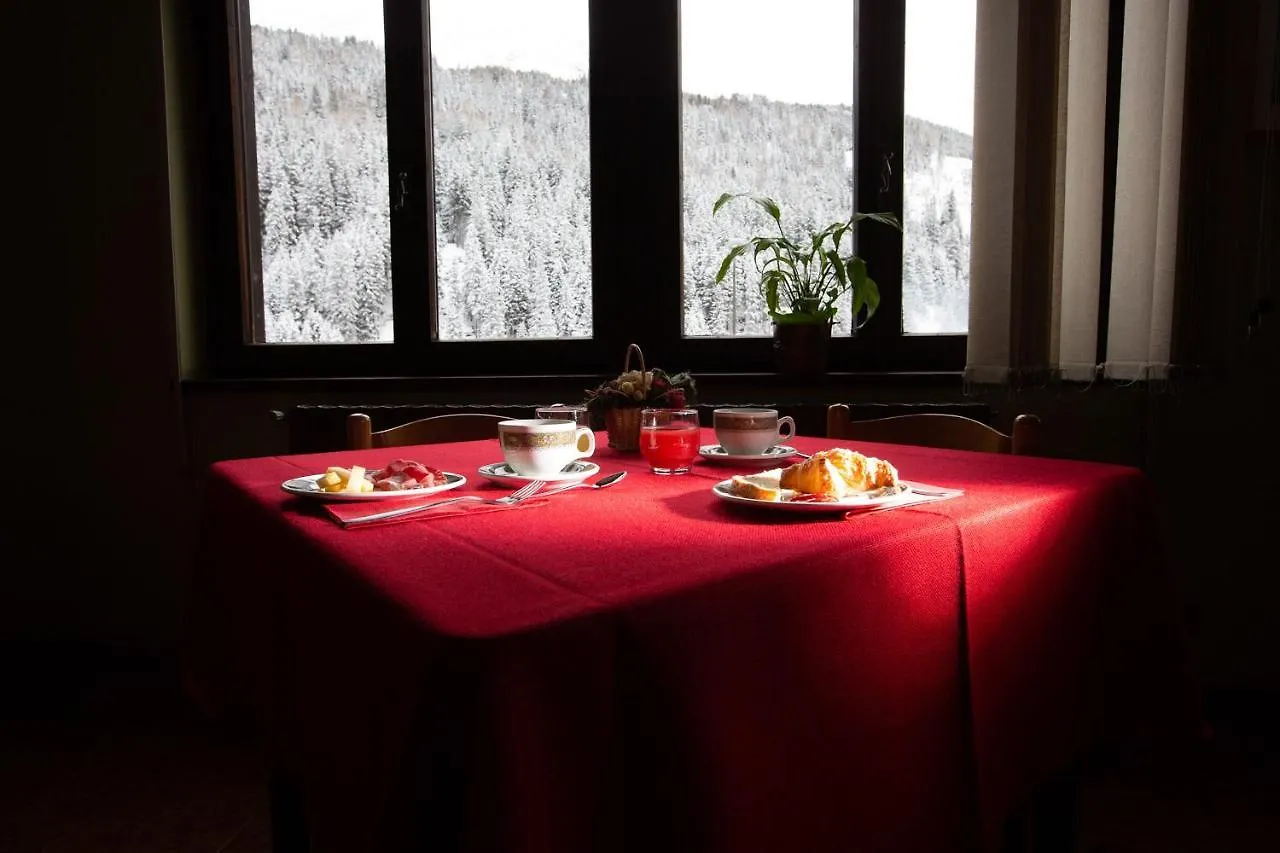 Hotel Meuble Adler - Rooms & Mountain Apartments 0*, Santa Caterina Valfurva Italy