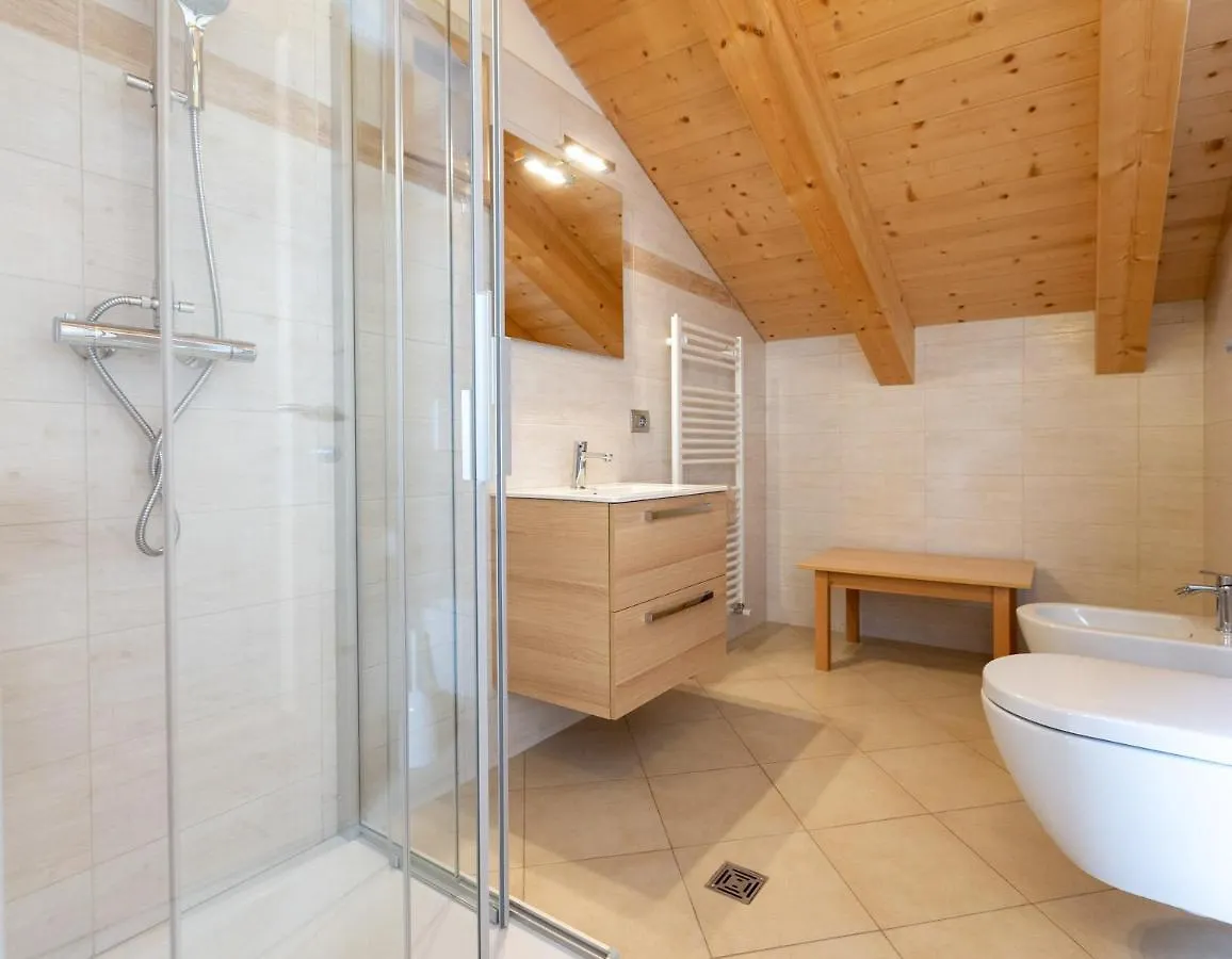 Aparthotel Hotel Meuble Adler - Rooms & Mountain Apartments Italy