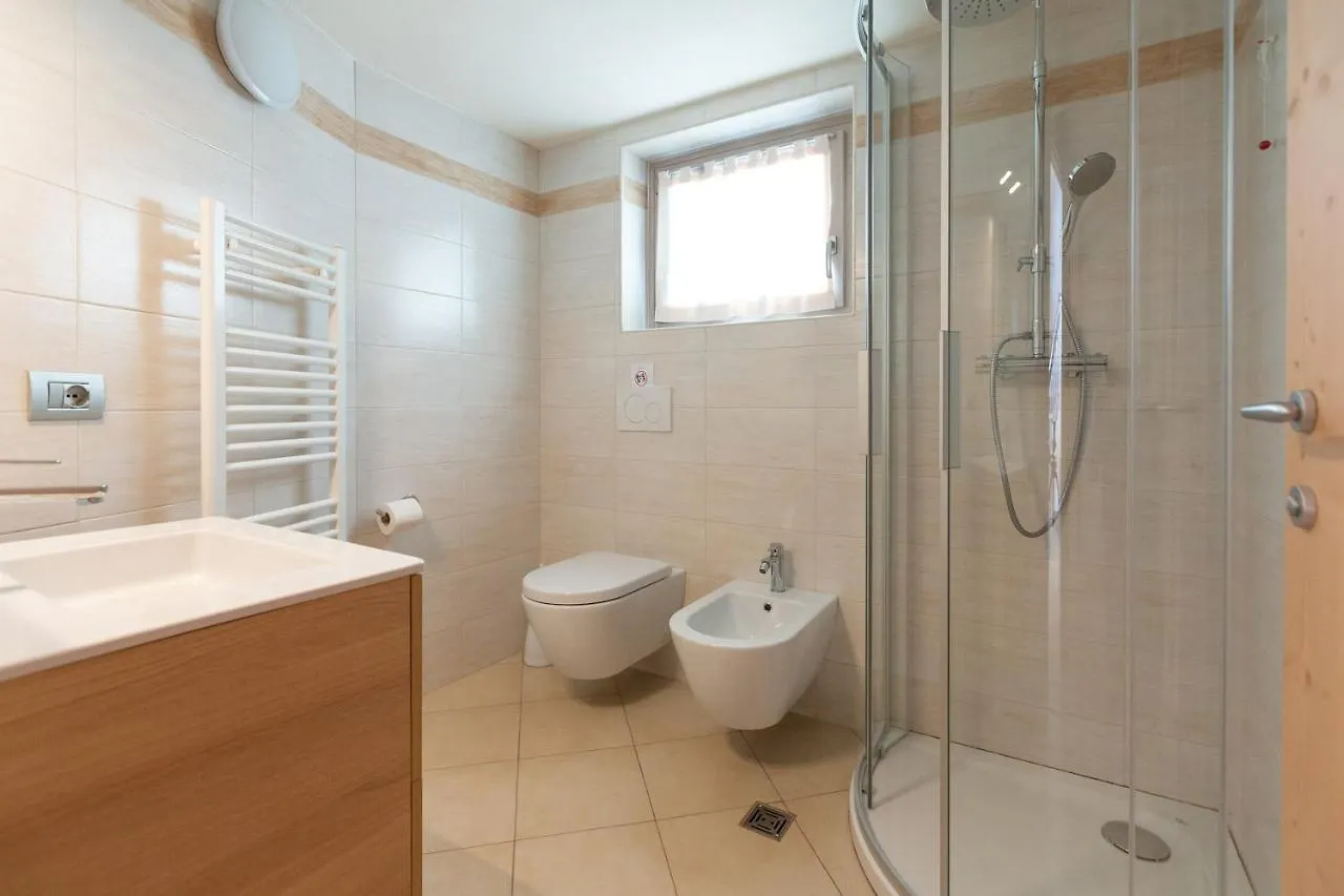 Hotel Meuble Adler - Rooms & Mountain Apartments Aparthotel Santa Caterina Valfurva
